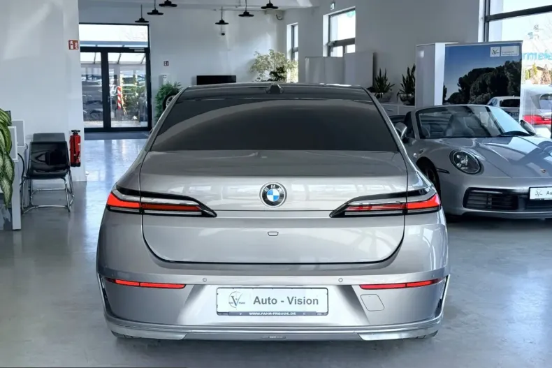 BMW 740 (Seria 7) din 2023 cu 114.636 km - oferta BMW231741 - foto 6