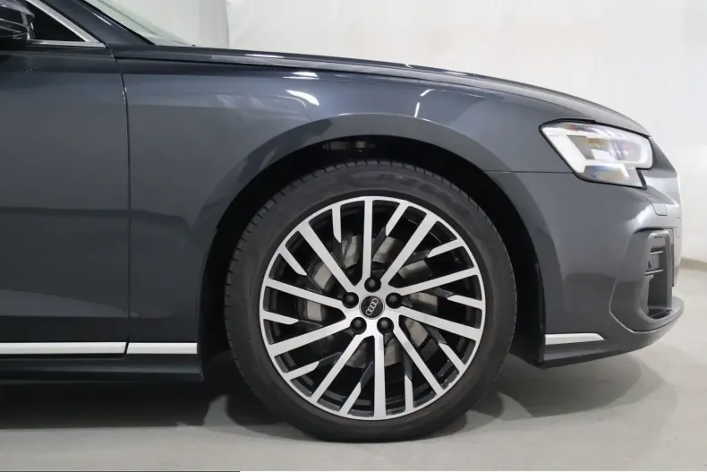 Audi A8 din 2024 cu 36.851 km - oferta AUD231745 - foto 4