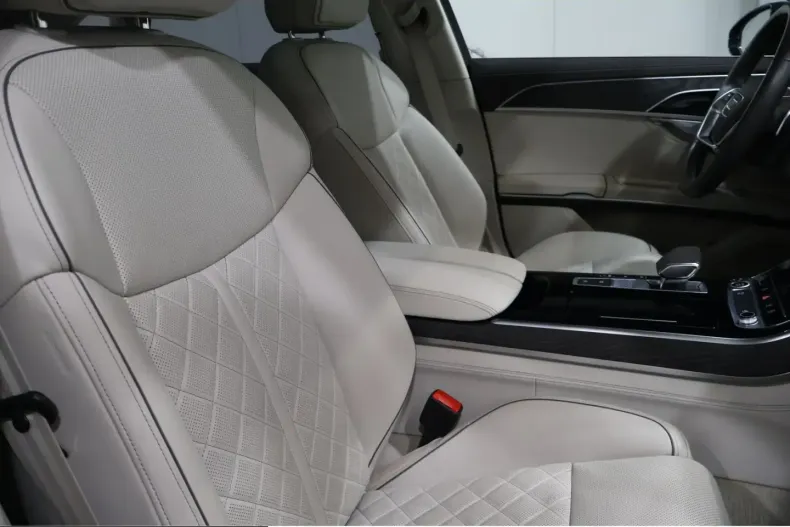 Audi A8 din 2024 cu 36.851 km - oferta AUD231745 - foto 6
