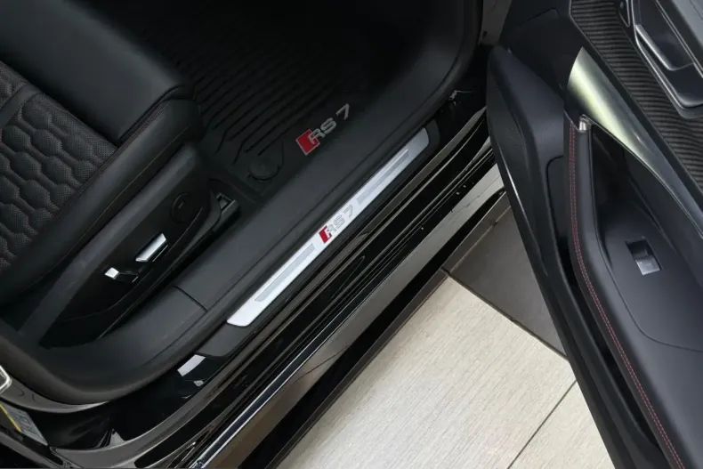 Audi RS7 din 2024 cu 20.000 km - oferta AUD231747 - foto 23