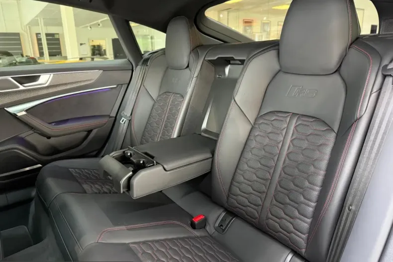 Audi RS7 din 2024 cu 20.000 km - oferta AUD231747 - foto 29