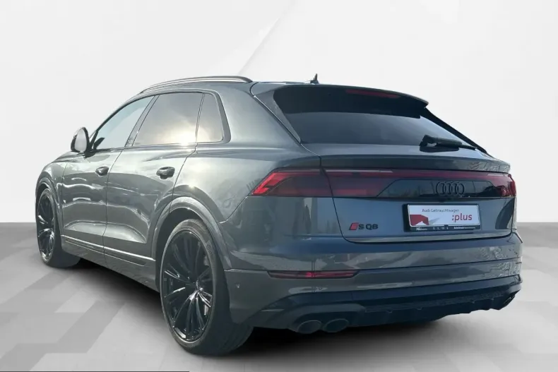 Audi SQ8 din 2024 cu 22.662 km - oferta AUD231752 - foto 3