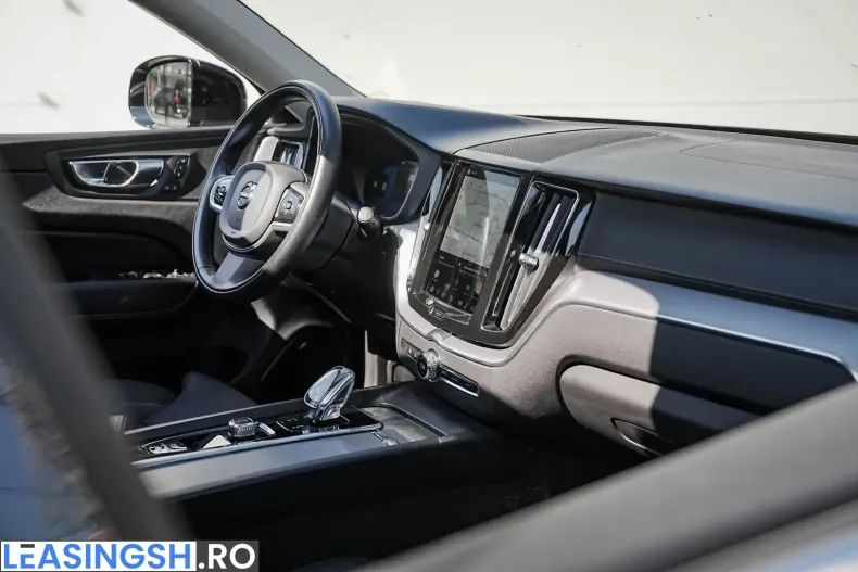 Volvo XC60 din 2022 cu 140.000 km - oferta VOL231753 - foto 9