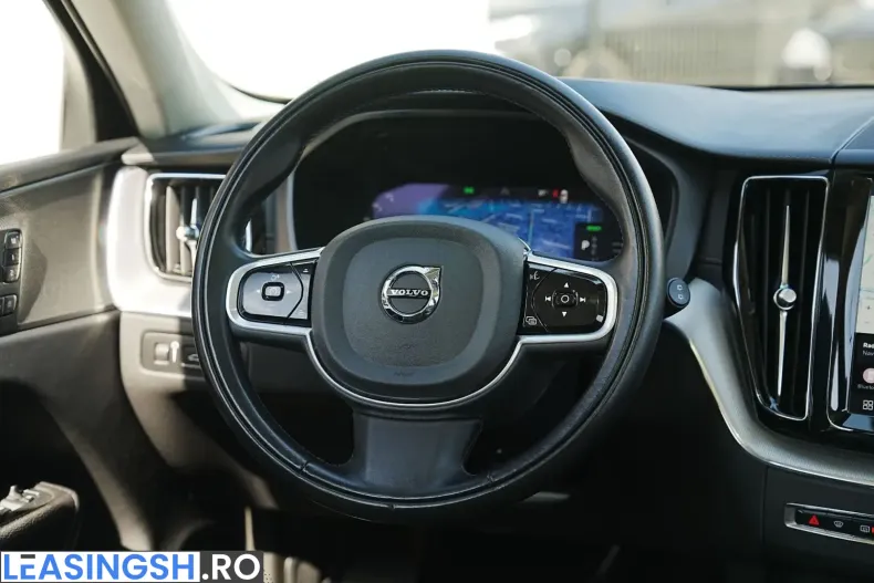 Volvo XC60 din 2022 cu 140.000 km - oferta VOL231753 - foto 14