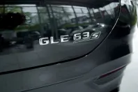 Mercedes-Benz GLE 63 AMG (Clasa GLE) din 2023 cu 99.900 km - oferta MER231755 - foto 16