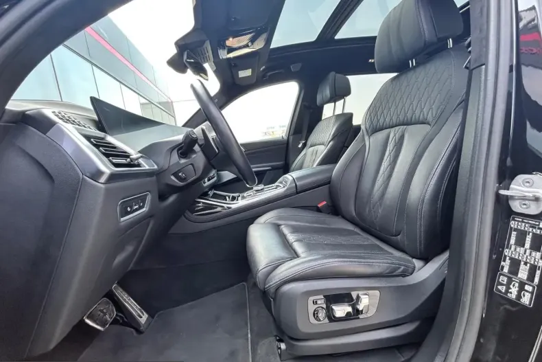 BMW X7 (Seria X) din 2024 cu 47.174 km - oferta BMW231756 - foto 12