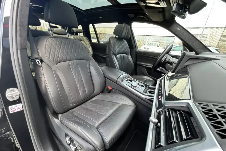 BMW X7 (Seria X) din 2024 cu 47.174 km - oferta BMW231756 - foto 13