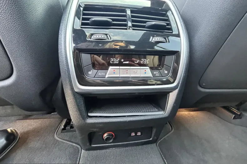 BMW X7 (Seria X) din 2024 cu 47.174 km - oferta BMW231756 - foto 16