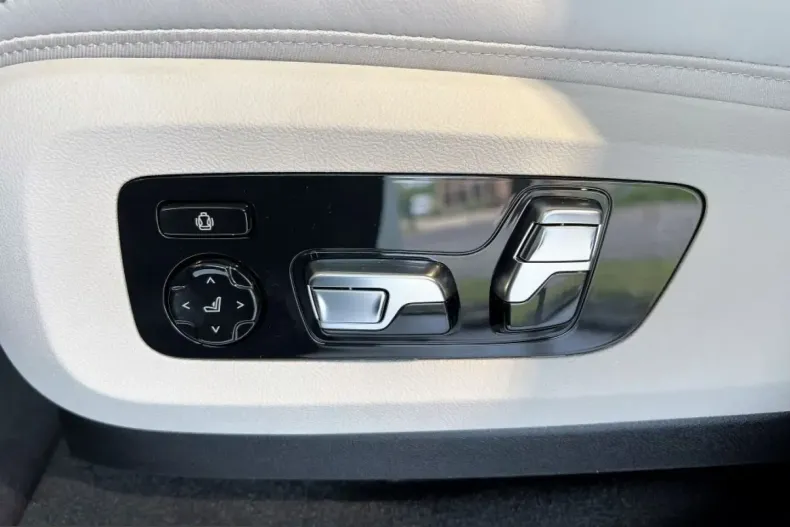 BMW X7 (Seria X) din 2023 cu 88.000 km - oferta BMW231760 - foto 34