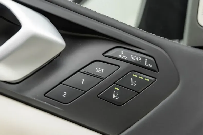 BMW X7 (Seria X) din 2023 cu 101.773 km - oferta BMW231761 - foto 23