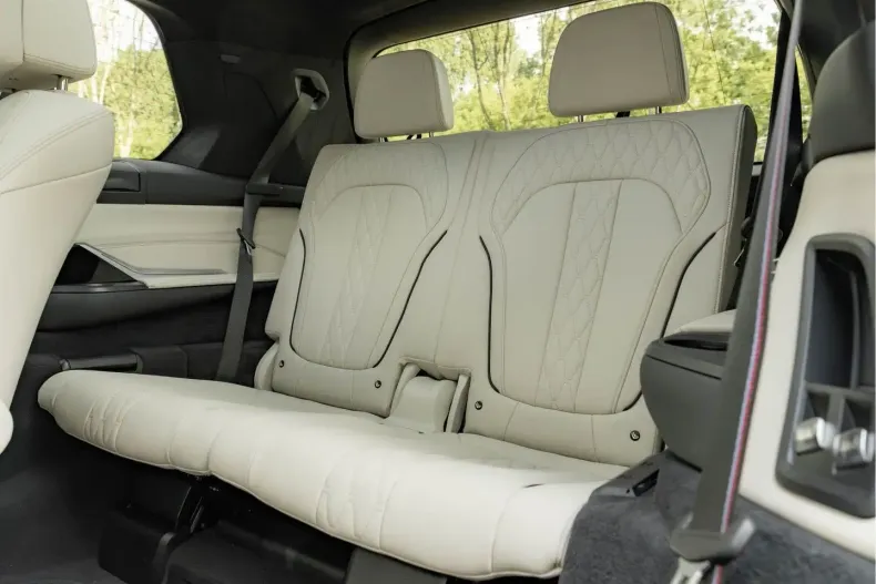 BMW X7 (Seria X) din 2023 cu 101.773 km - oferta BMW231761 - foto 29