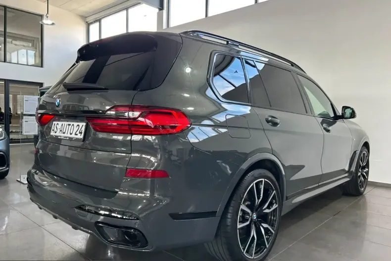 BMW X7 (Seria X) din 2022 cu 119.210 km - oferta BMW231762 - foto 3