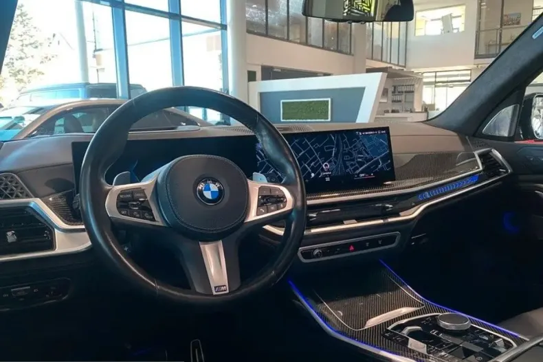 BMW X7 (Seria X) din 2023 cu 86.014 km - oferta BMW231763 - foto 8
