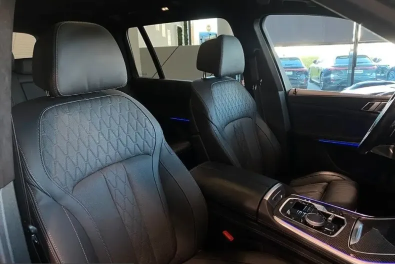 BMW X7 (Seria X) din 2023 cu 86.014 km - oferta BMW231763 - foto 25