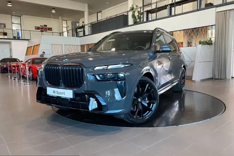 BMW X7 (Seria X) din 2023 cu 86.014 km - oferta BMW231763 - foto 50