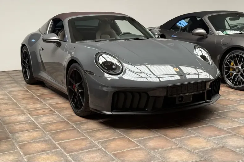 Porsche 992 din 2025 cu 8.200 km - oferta POR231765 - foto 7