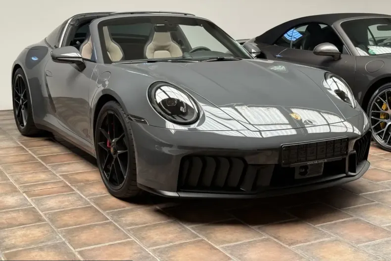 Porsche 992 din 2025 cu 8.200 km - oferta POR231765 - foto 13