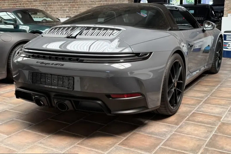 Porsche 992 din 2025 cu 8.200 km - oferta POR231765 - foto 29