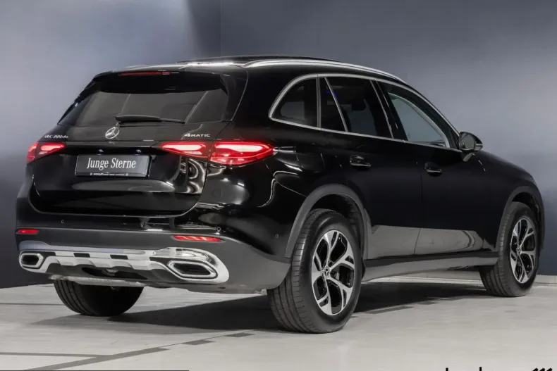 Mercedes-Benz GLC 300 (Clasa GLC) din 2023 cu 79.866 km - oferta MER231770 - foto 2