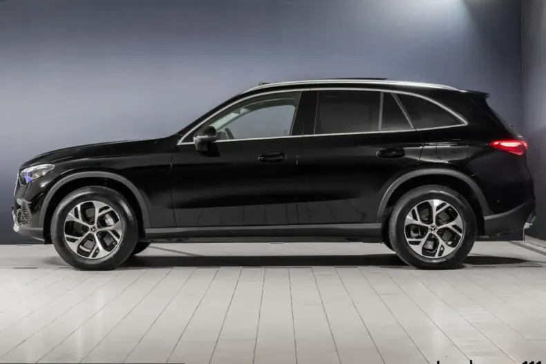 Mercedes-Benz GLC 300 (Clasa GLC) din 2023 cu 79.866 km - oferta MER231770 - foto 3