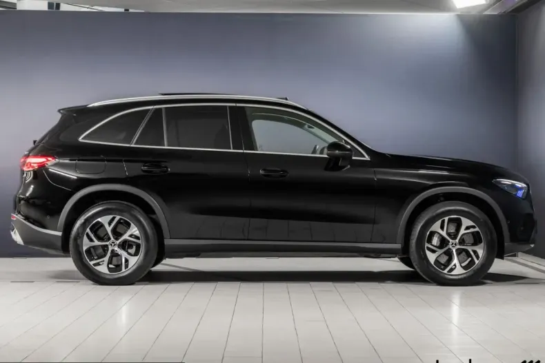 Mercedes-Benz GLC 300 (Clasa GLC) din 2023 cu 79.866 km - oferta MER231770 - foto 4