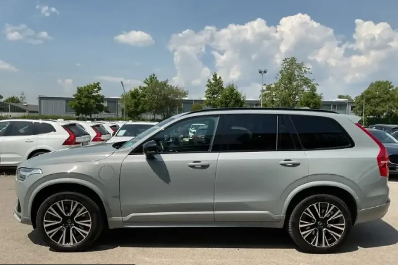 Volvo XC90 din 2023 cu 37.000 km - oferta VOL231771 - foto 4