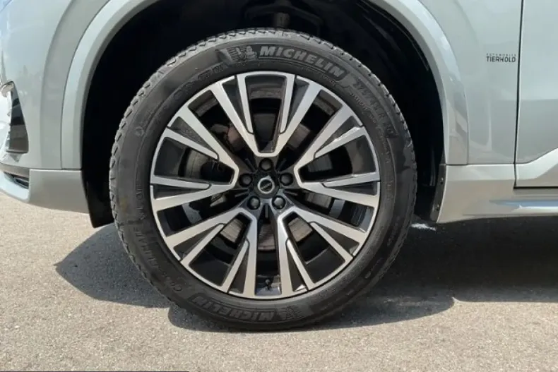 Volvo XC90 din 2023 cu 37.000 km - oferta VOL231771 - foto 11