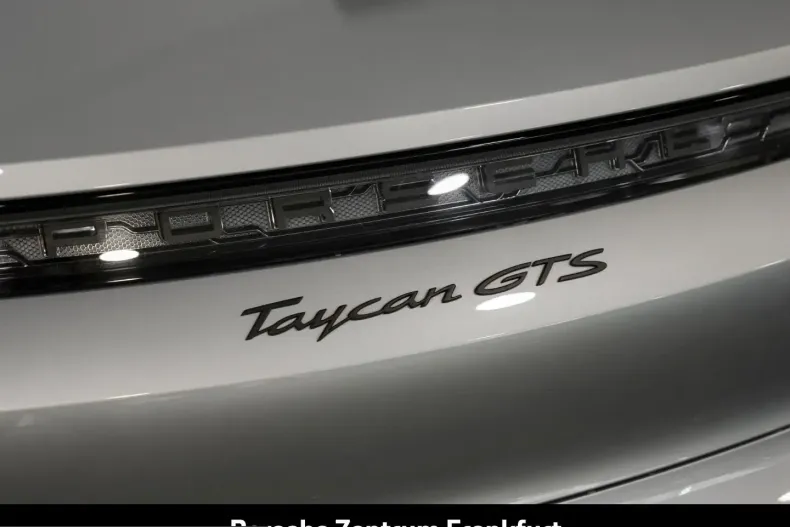 Porsche Taycan din 2024 cu 29.000 km - oferta POR231775 - foto 8