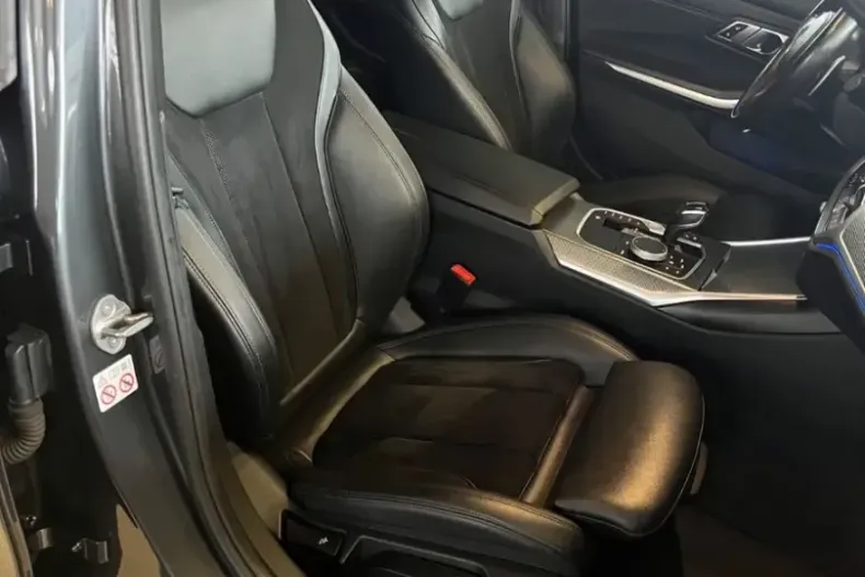 BMW M340i (Seria 3) din 2021 cu 79.995 km - oferta BMW231782 - foto 26
