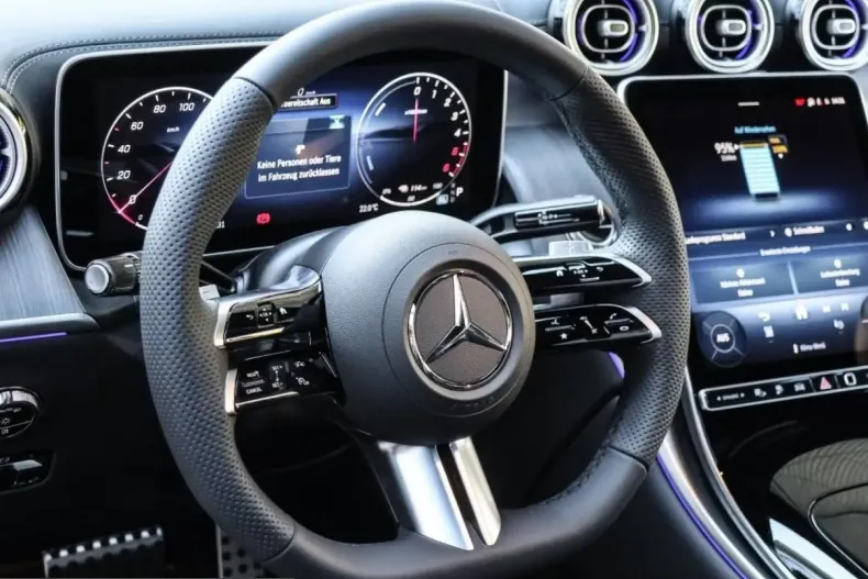 Mercedes-Benz GLC 300 (Clasa GLC) din 2025 cu 29.500 km - oferta MER231796 - foto 9