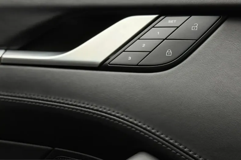 Porsche 911 din 2021 cu 46.000 km - oferta POR231801 - foto 12