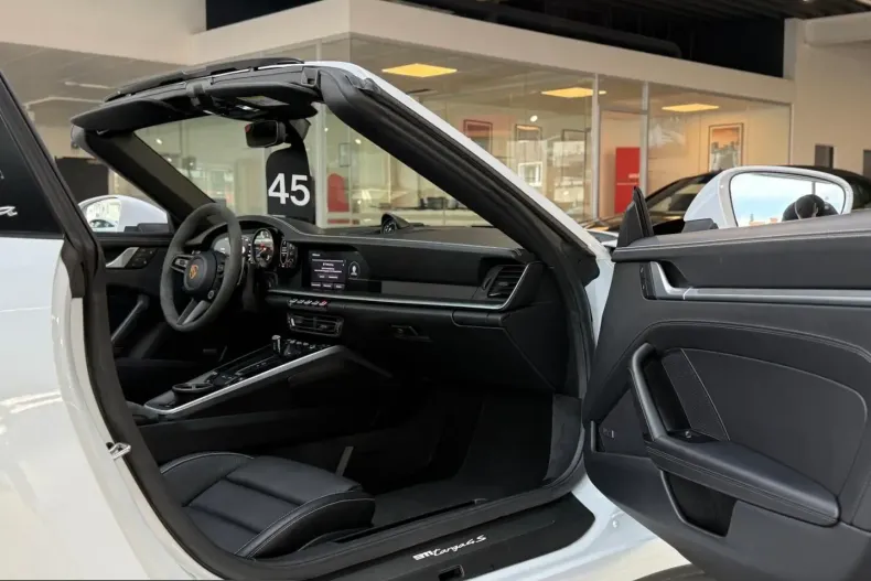 Porsche 911 din 2021 cu 46.000 km - oferta POR231801 - foto 25