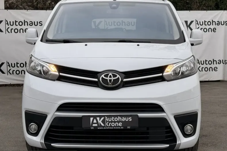 Toyota Proace (Verso) din 2023 cu 78.571 km - oferta TOY231802 - foto 2