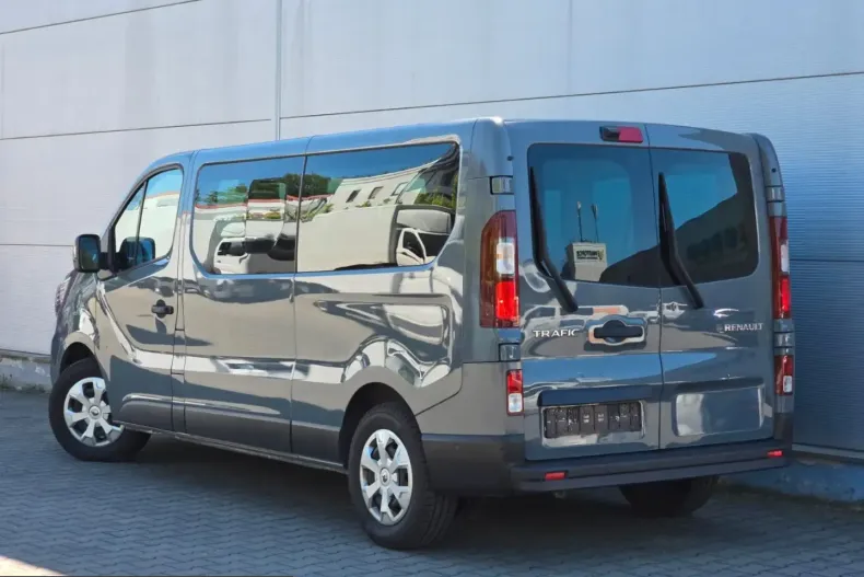 Renault Trafic din 2021 cu 39.903 km - oferta REN231803 - foto 6