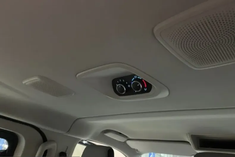 Ford Transit din 2023 cu 55.000 km - oferta FOR231805 - foto 14