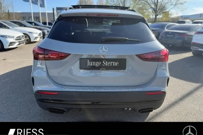 Mercedes-Benz GLA 200 (Clasa GLA) din 2025 cu 13.734 km - oferta MER231811 - foto 9