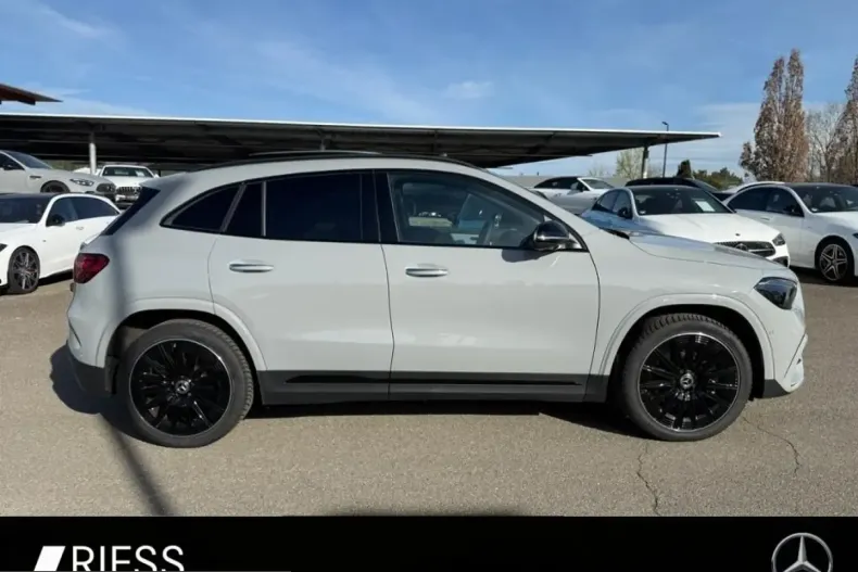 Mercedes-Benz GLA 200 (Clasa GLA) din 2025 cu 13.734 km - oferta MER231811 - foto 11