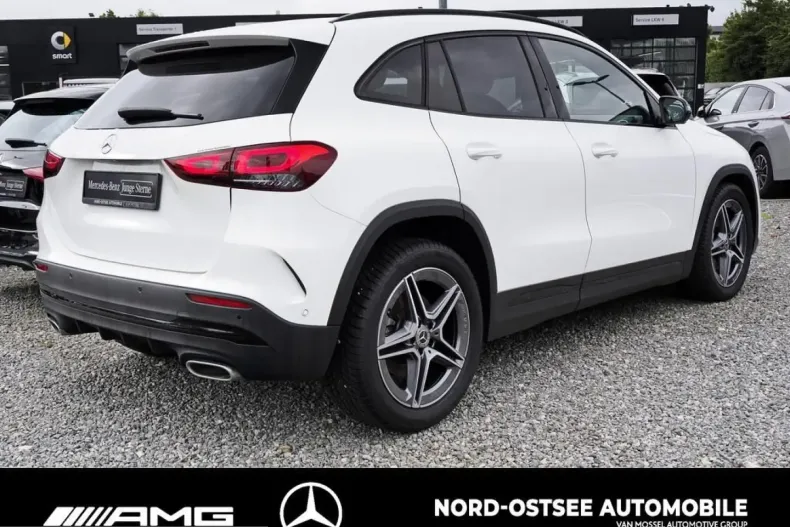 Mercedes-Benz GLA 220 (Clasa GLA) din 2023 cu 38.406 km - oferta MER231812 - foto 4