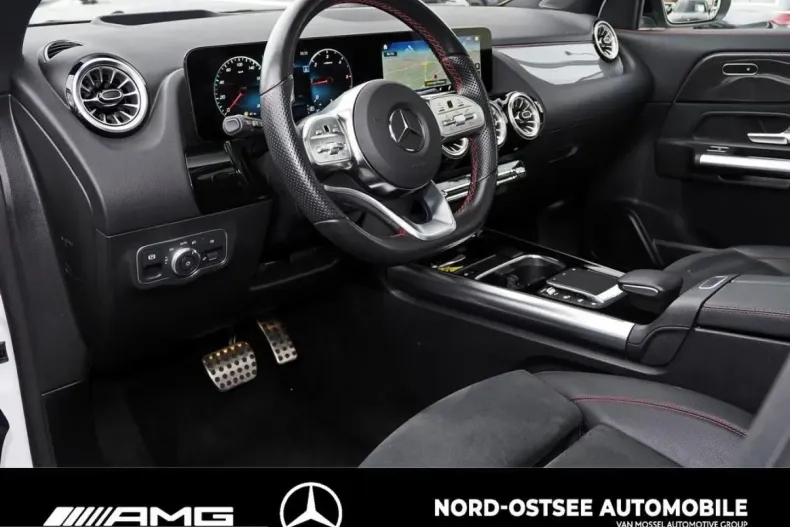 Mercedes-Benz GLA 220 (Clasa GLA) din 2023 cu 38.406 km - oferta MER231812 - foto 6