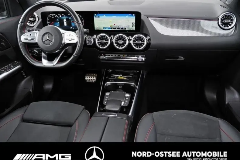 Mercedes-Benz GLA 220 (Clasa GLA) din 2023 cu 38.406 km - oferta MER231812 - foto 11