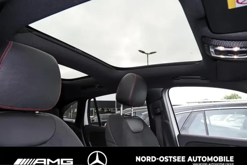 Mercedes-Benz GLA 220 (Clasa GLA) din 2023 cu 38.406 km - oferta MER231812 - foto 13