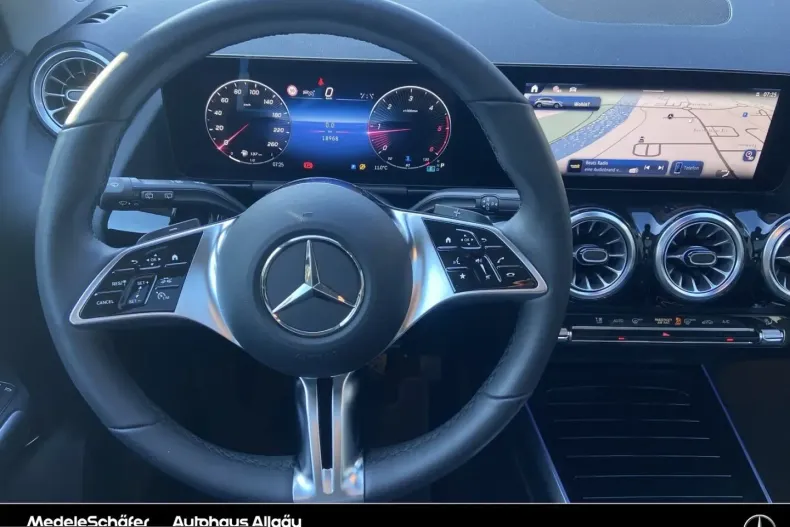Mercedes-Benz GLA 220 (Clasa GLA) din 2024 cu 19.139 km - oferta MER231813 - foto 17