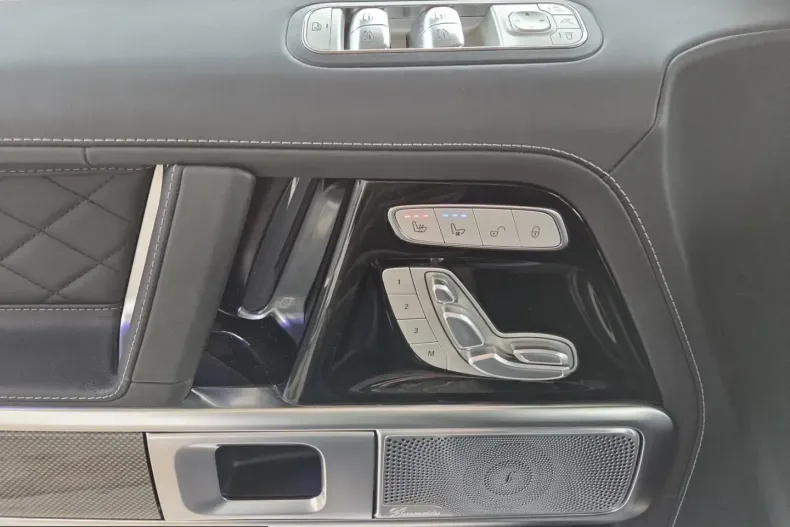 Mercedes-Benz G 63 AMG (Clasa G) din 2025 cu 6.000 km - oferta MER231817 - foto 12