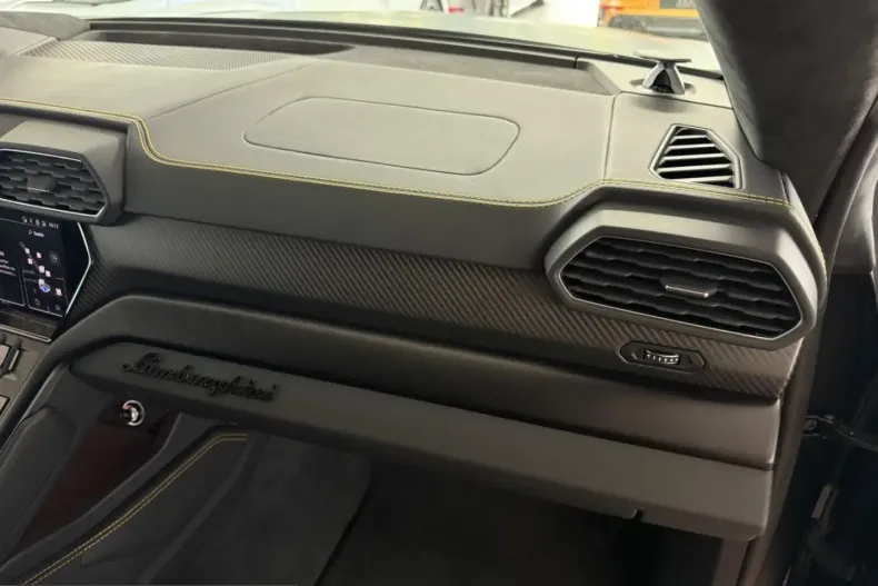 Lamborghini Urus din 2024 cu 29.050 km - oferta LAM231820 - foto 19
