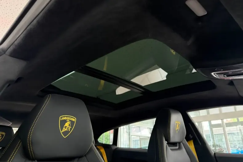 Lamborghini Urus din 2024 cu 29.050 km - oferta LAM231820 - foto 20