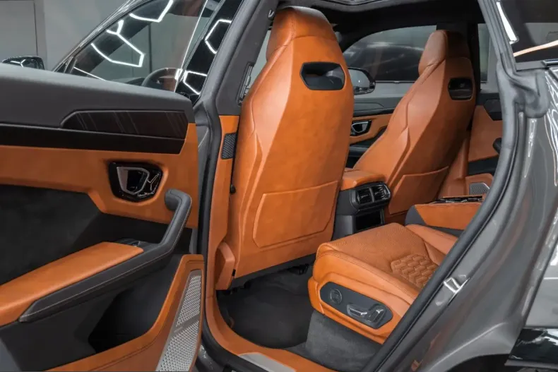 Lamborghini Urus din 2021 cu 24.000 km - oferta LAM231822 - foto 7