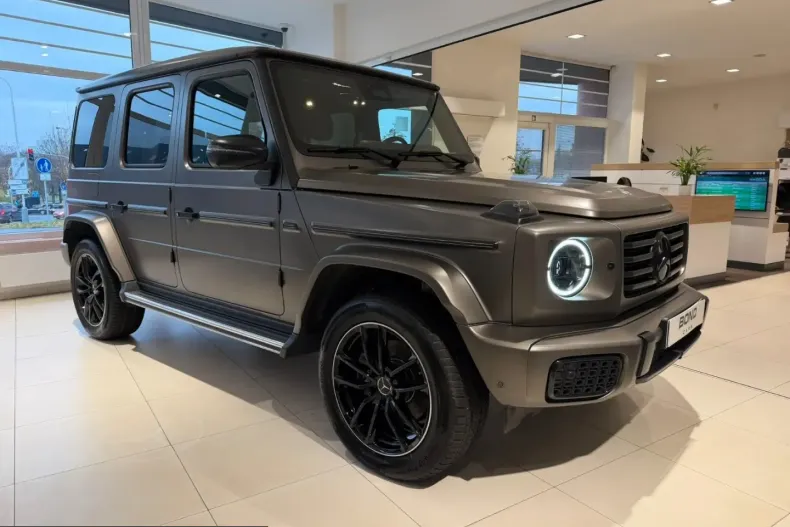 Mercedes-Benz G 450 (Clasa G) din 2024 cu 32.000 km - oferta MER231823 - foto 2