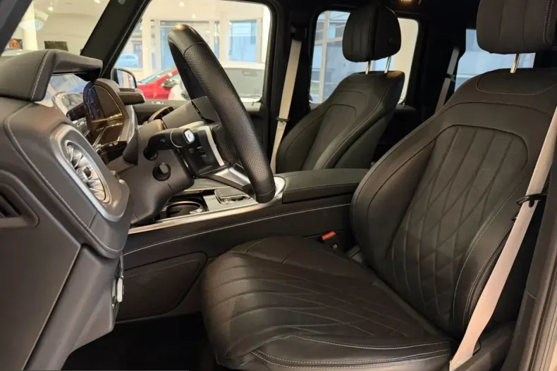 Mercedes-Benz G 450 (Clasa G) din 2024 cu 32.000 km - oferta MER231823 - foto 11