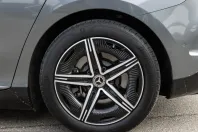 Mercedes-Benz EQE (Clasa E) din 2024 cu 10.800 km - oferta MER231832 - foto 12