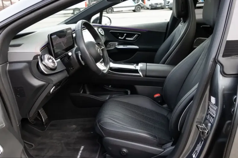 Mercedes-Benz EQE (Clasa E) din 2024 cu 10.800 km - oferta MER231832 - foto 18